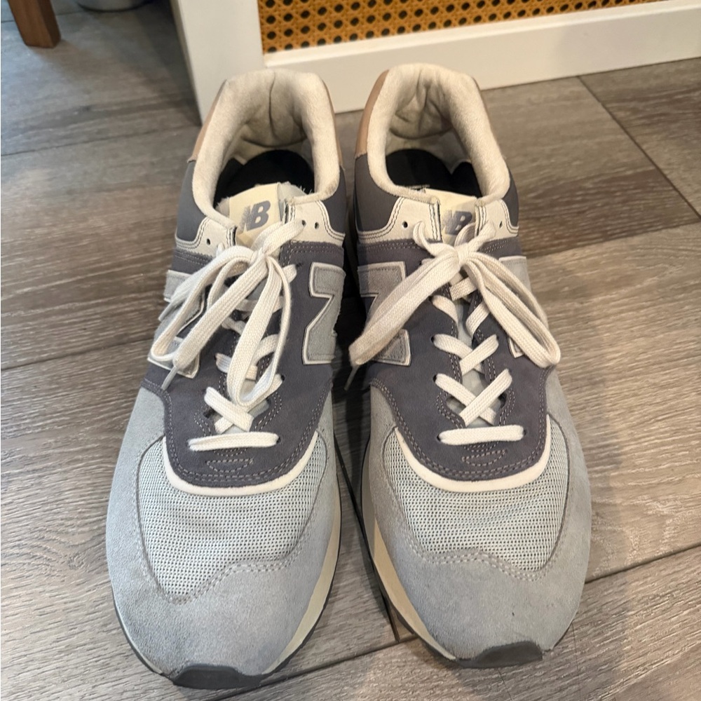 New Balance Men's Blue and Gray Sneakers